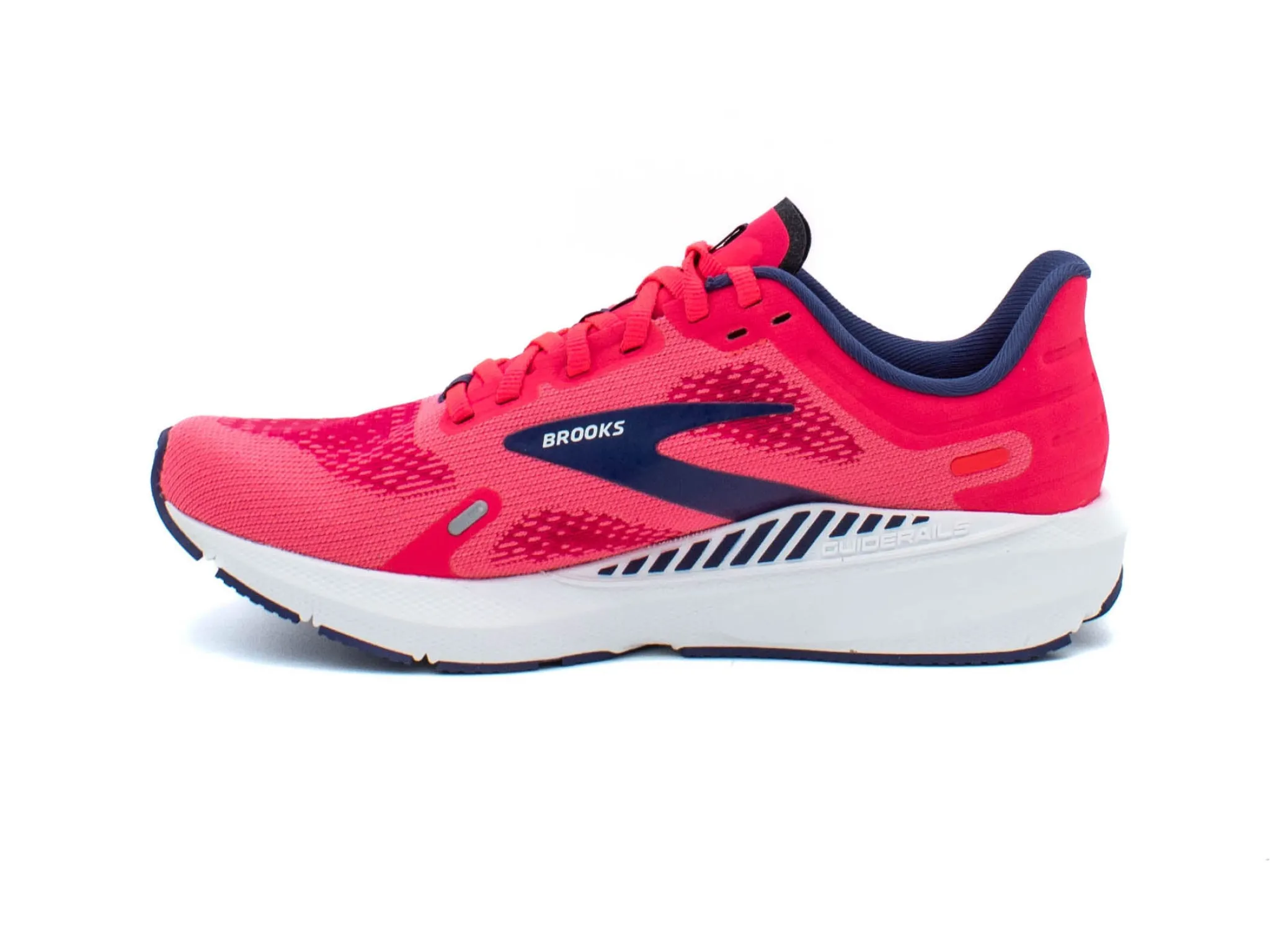 Athletic|BROOKS Launch GTS PINK