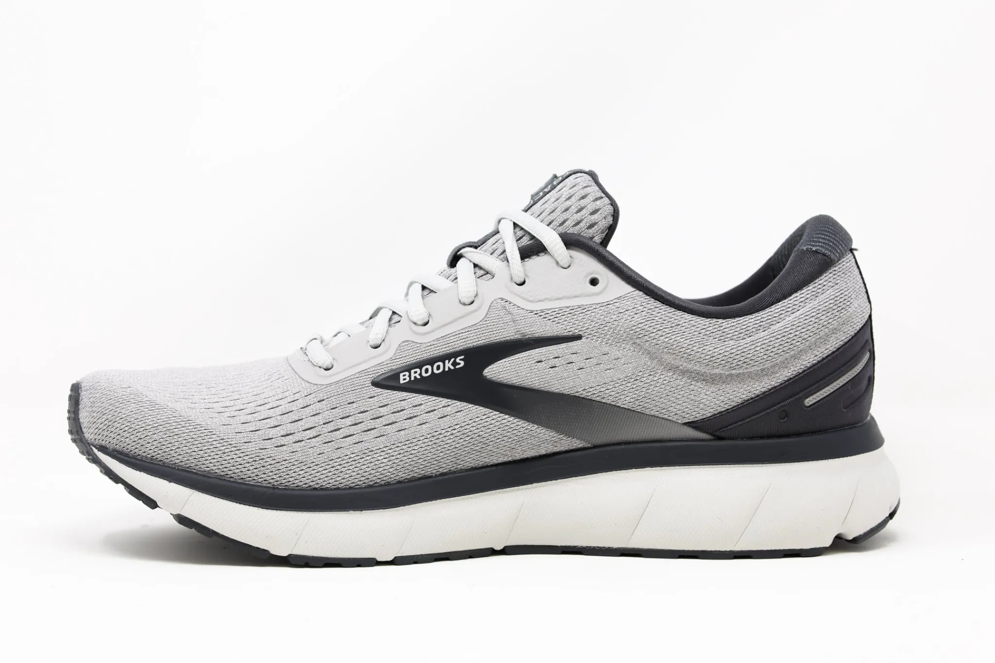 Athletic|BROOKS Trace ALLOY