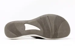 Sport|CLARKS Women's Breeze Sea PEWTR
