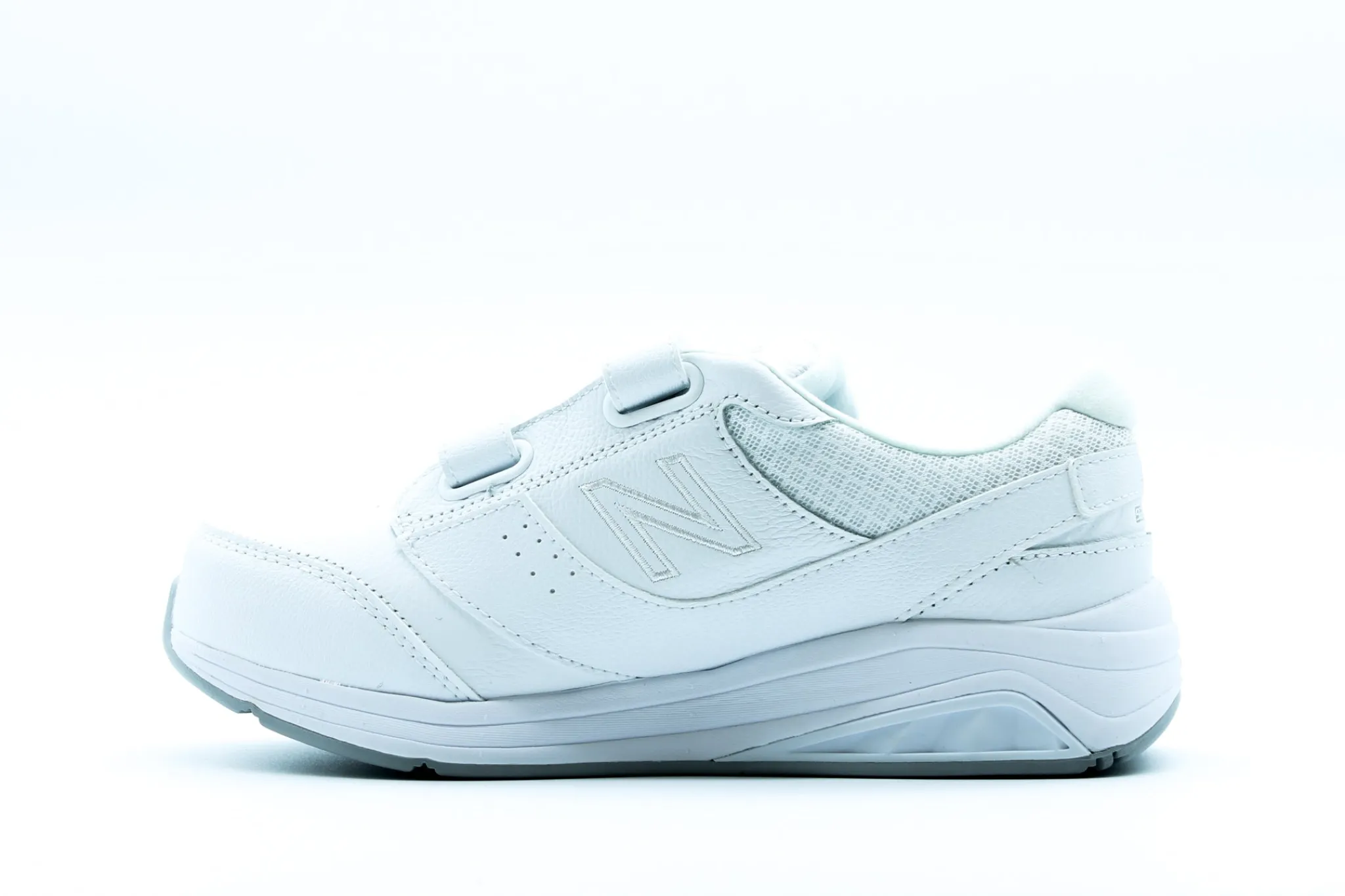 Athletic|NEW BALANCE Hook and Loop Leather v WHITE