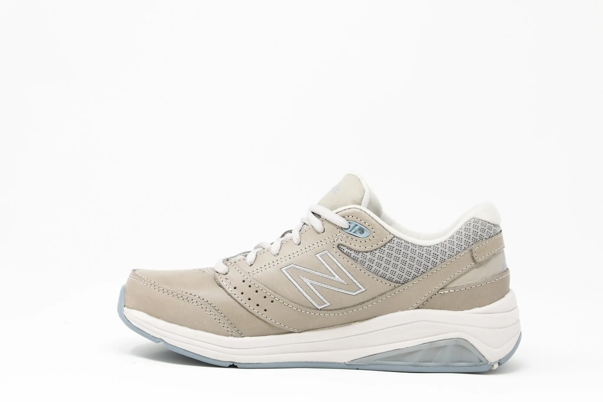 Athletic|NEW BALANCE Leather v GREY