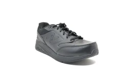 Athletic|NEW BALANCE v BLK
