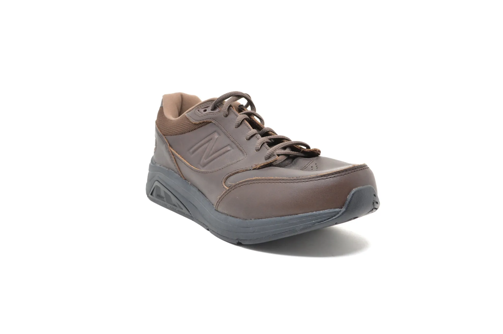 Athletic|NEW BALANCE v BRN