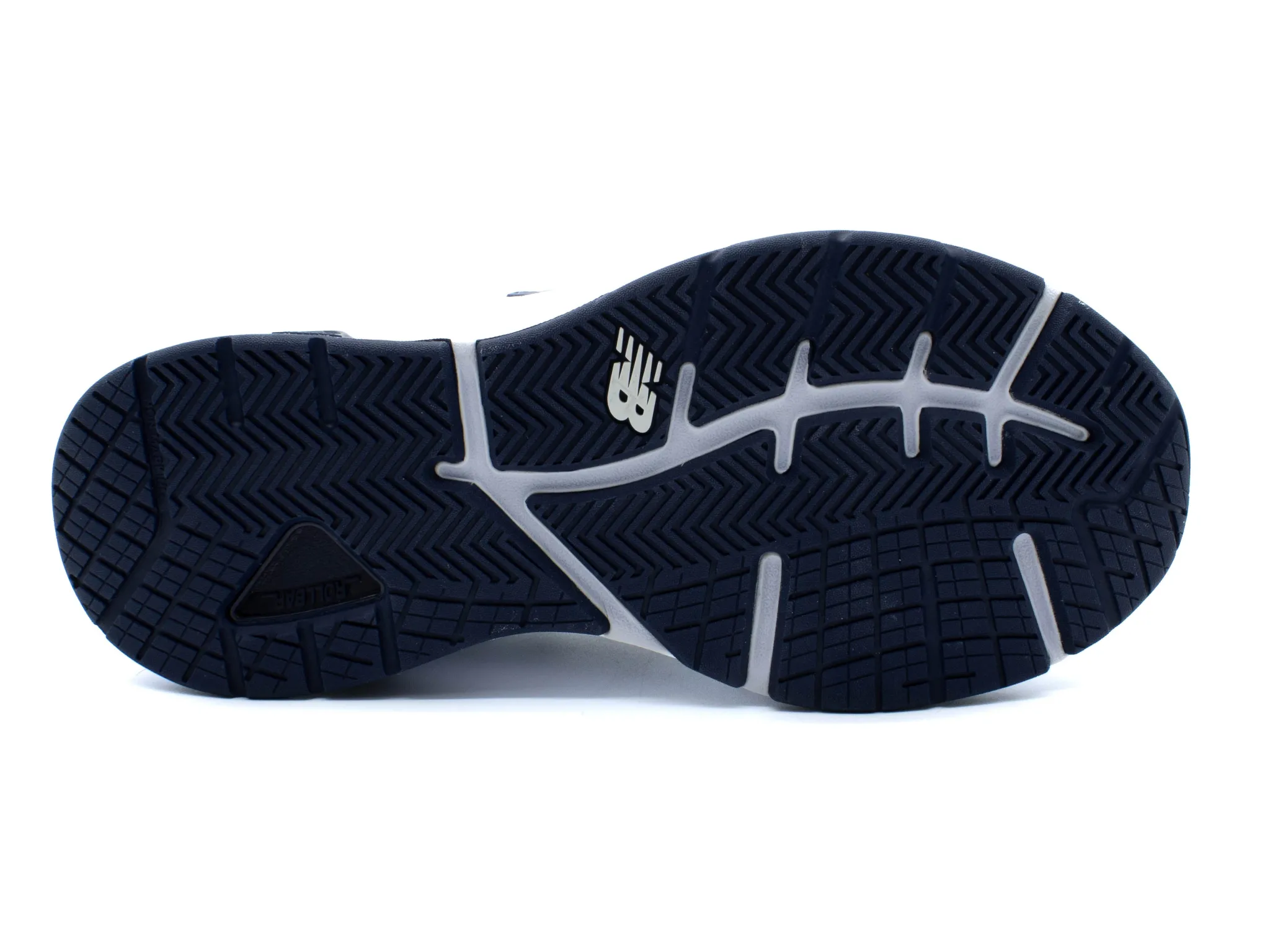 Athletic|NEW BALANCE v WHITE