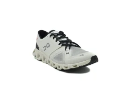 Athletic|ON Cloud X WHTBK