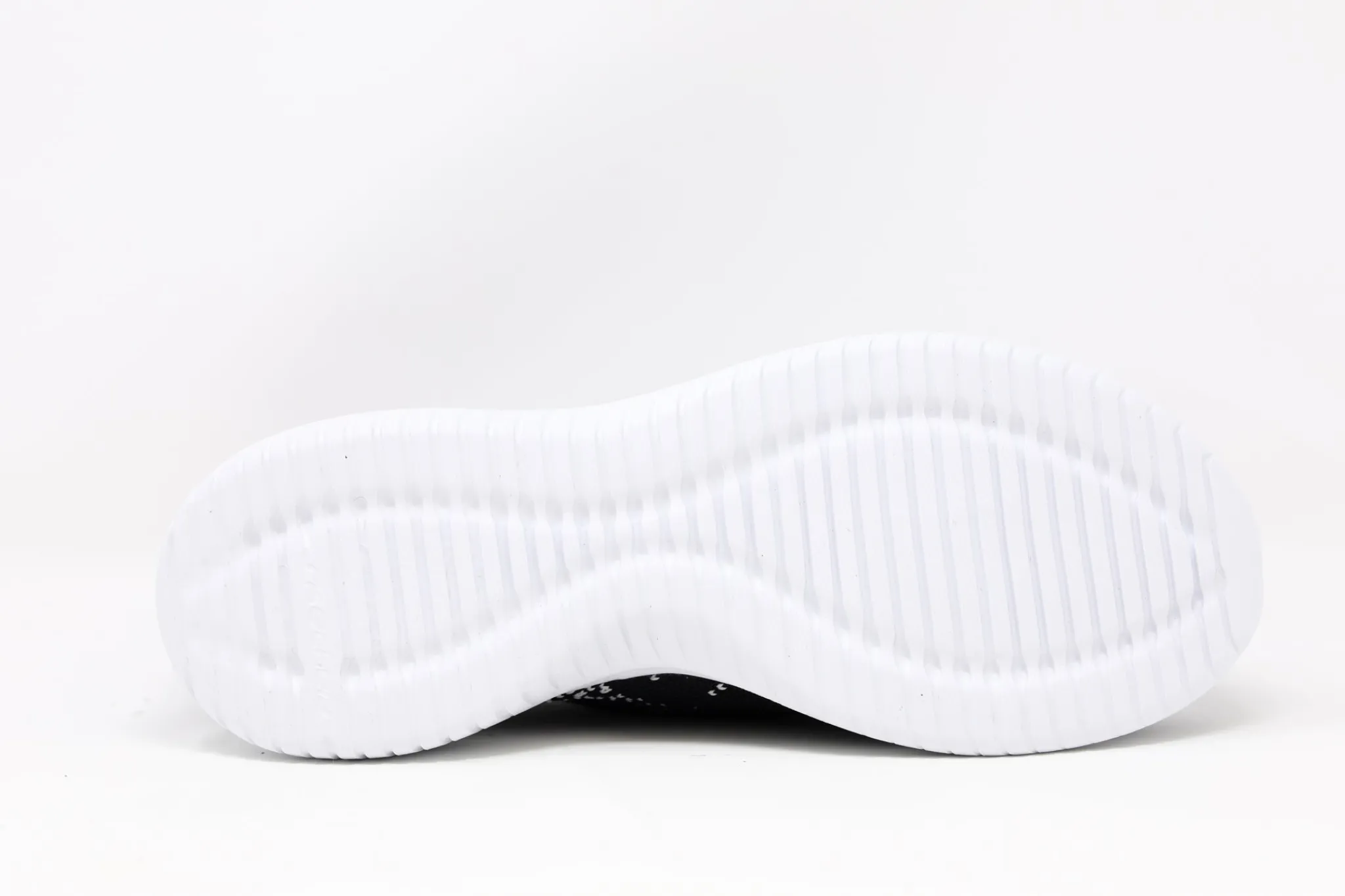 Athletic|SKECHERS ULTRA FLEX BKWHT