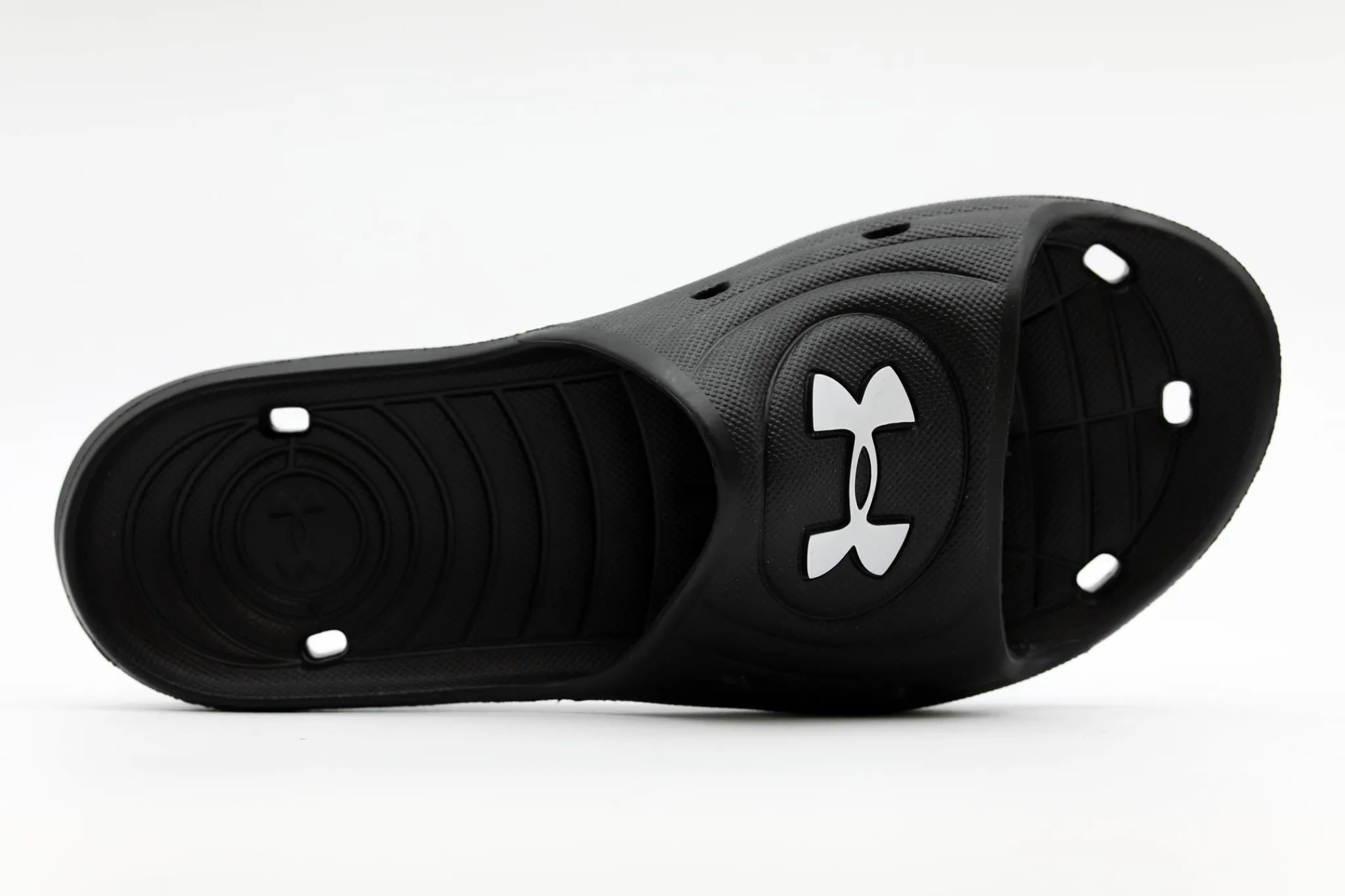 Sport|UNDER ARMOUR Locker IV BLACK